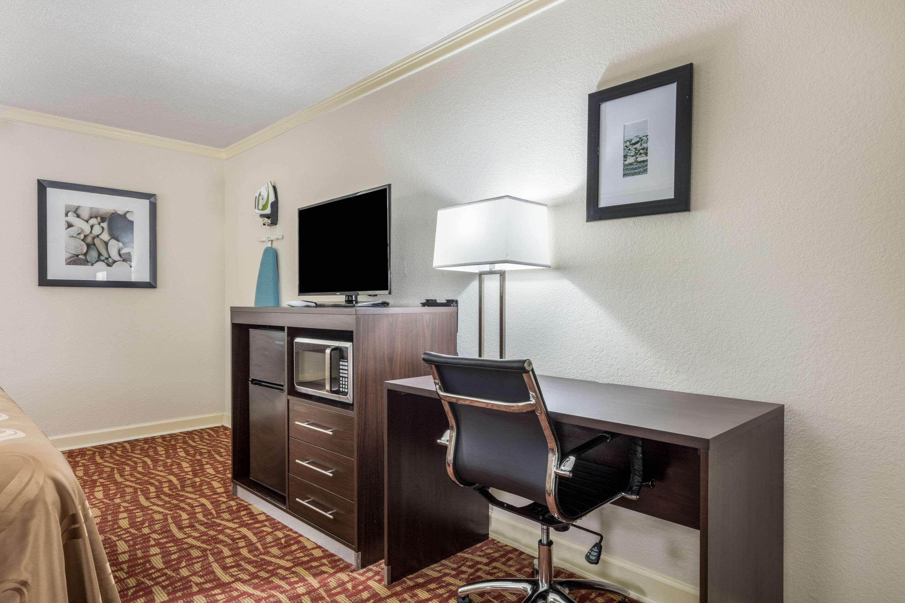 Quality Inn Forrest City I-40 Bagian luar foto