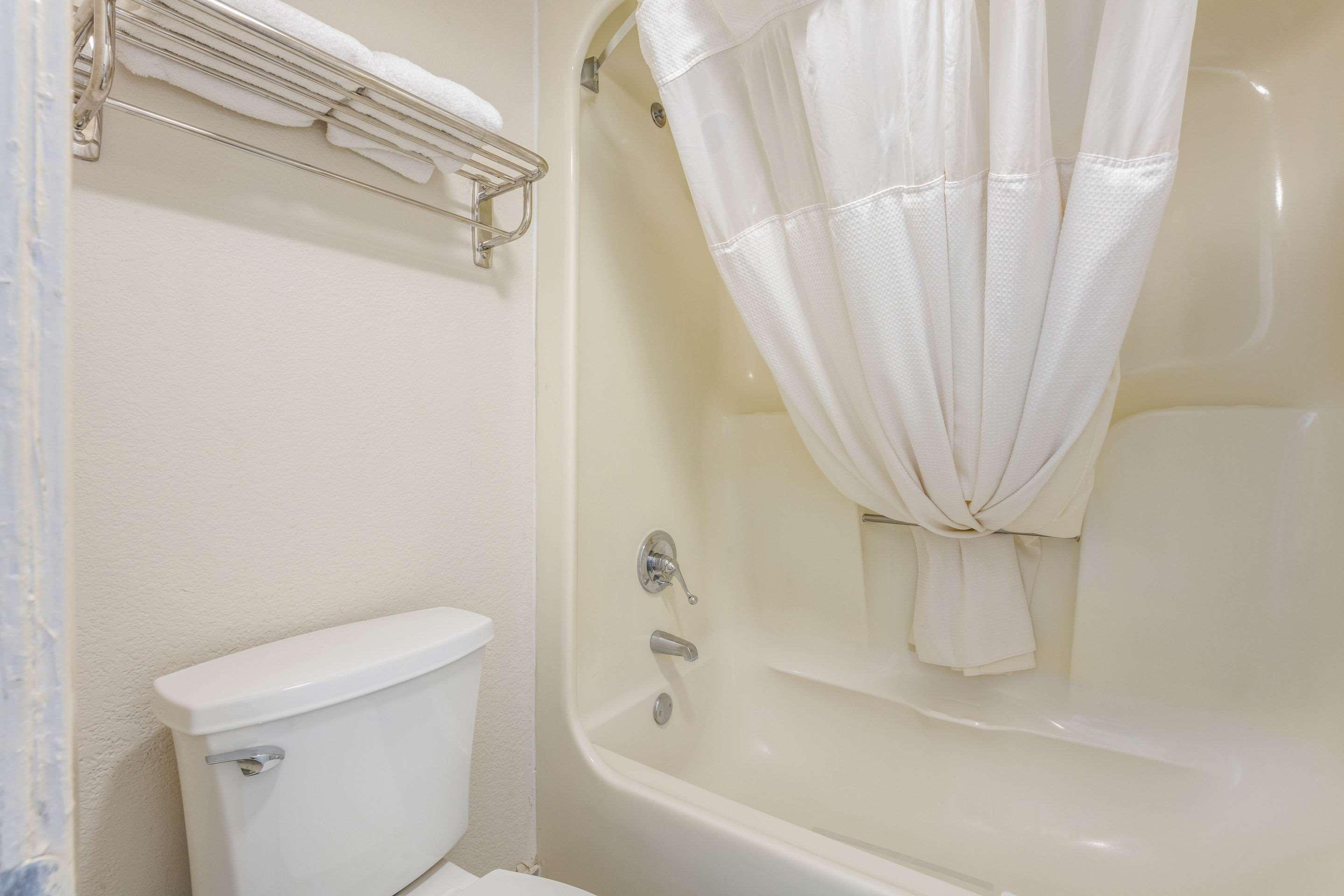 Quality Inn Forrest City I-40 Bagian luar foto