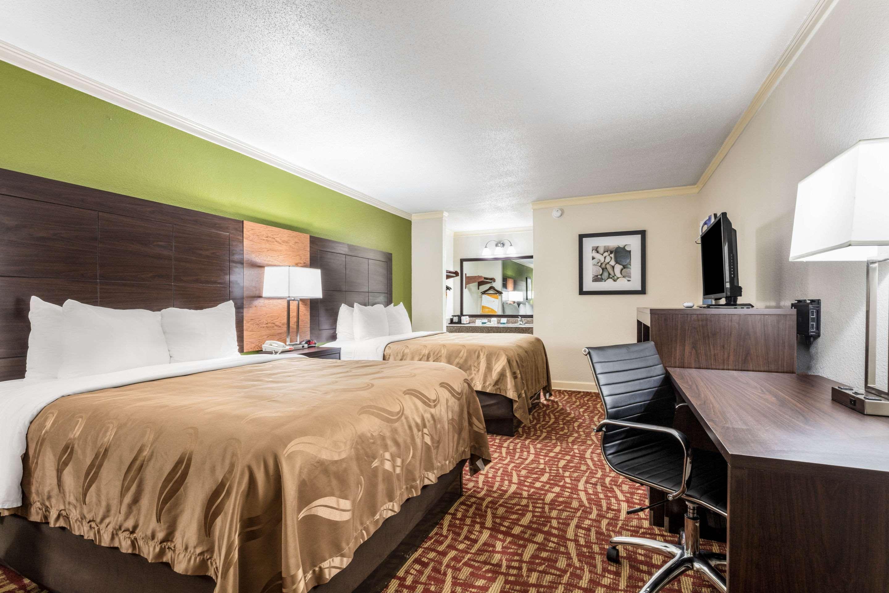 Quality Inn Forrest City I-40 Bagian luar foto