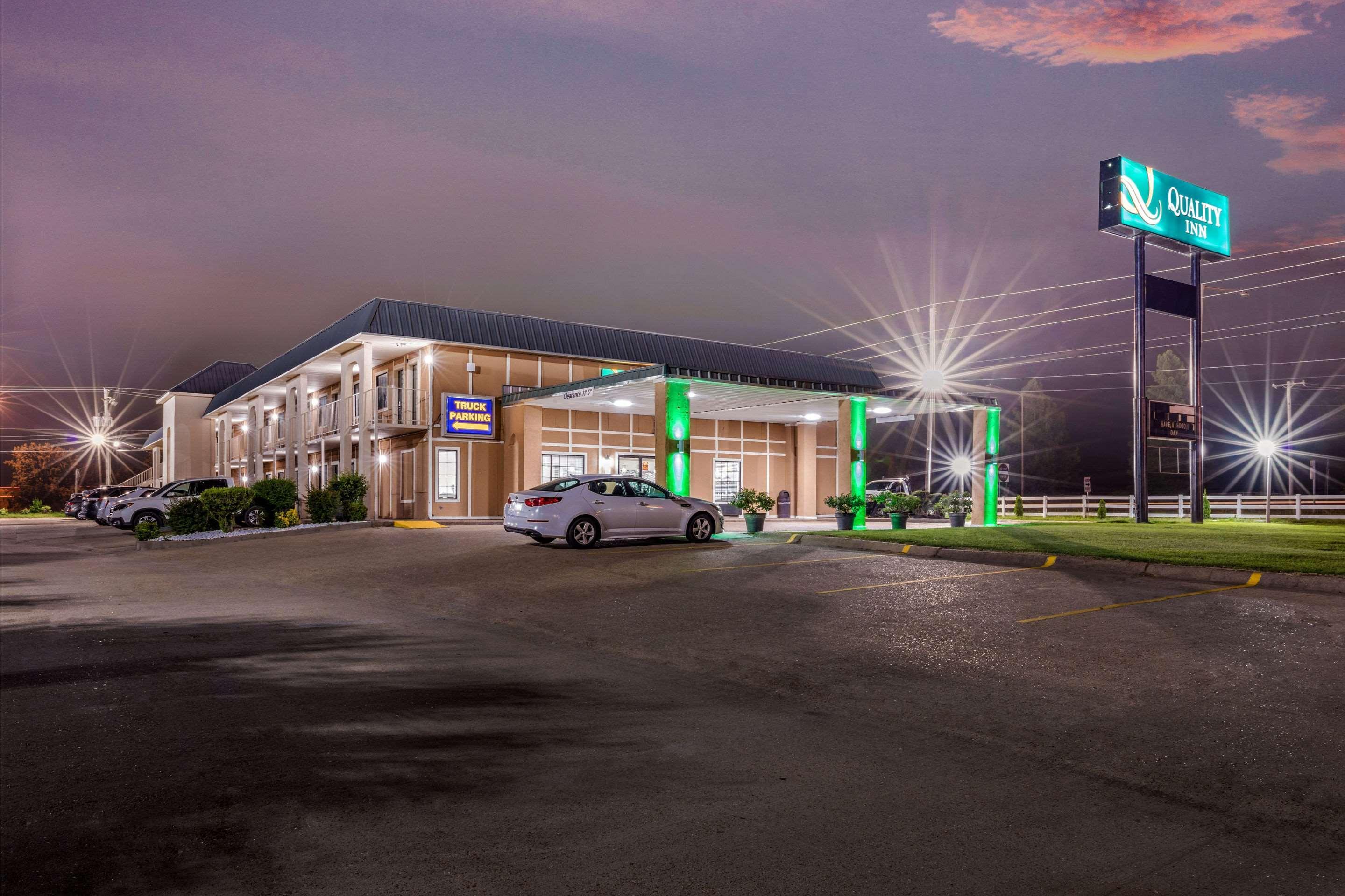 Quality Inn Forrest City I-40 Bagian luar foto
