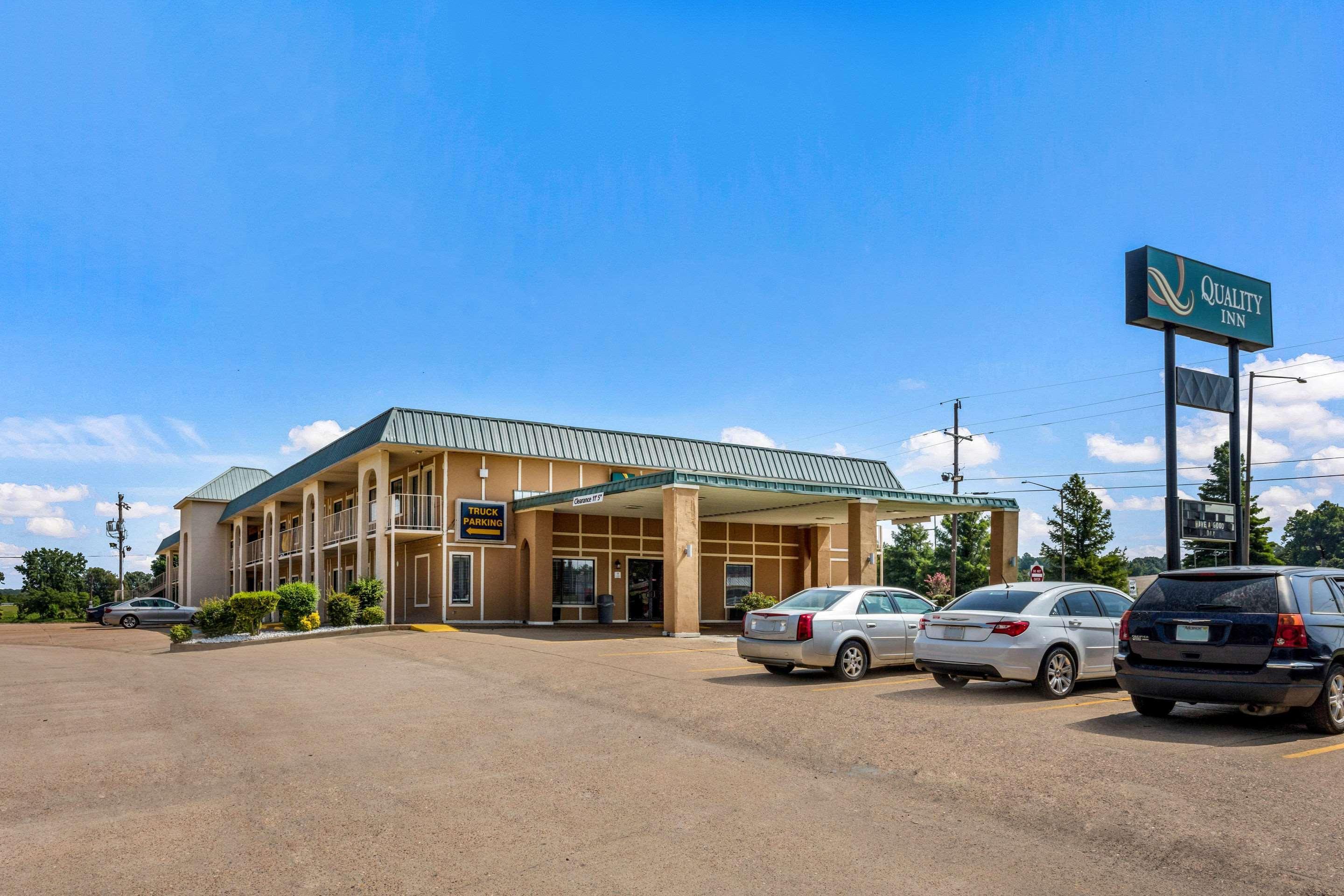 Quality Inn Forrest City I-40 Bagian luar foto